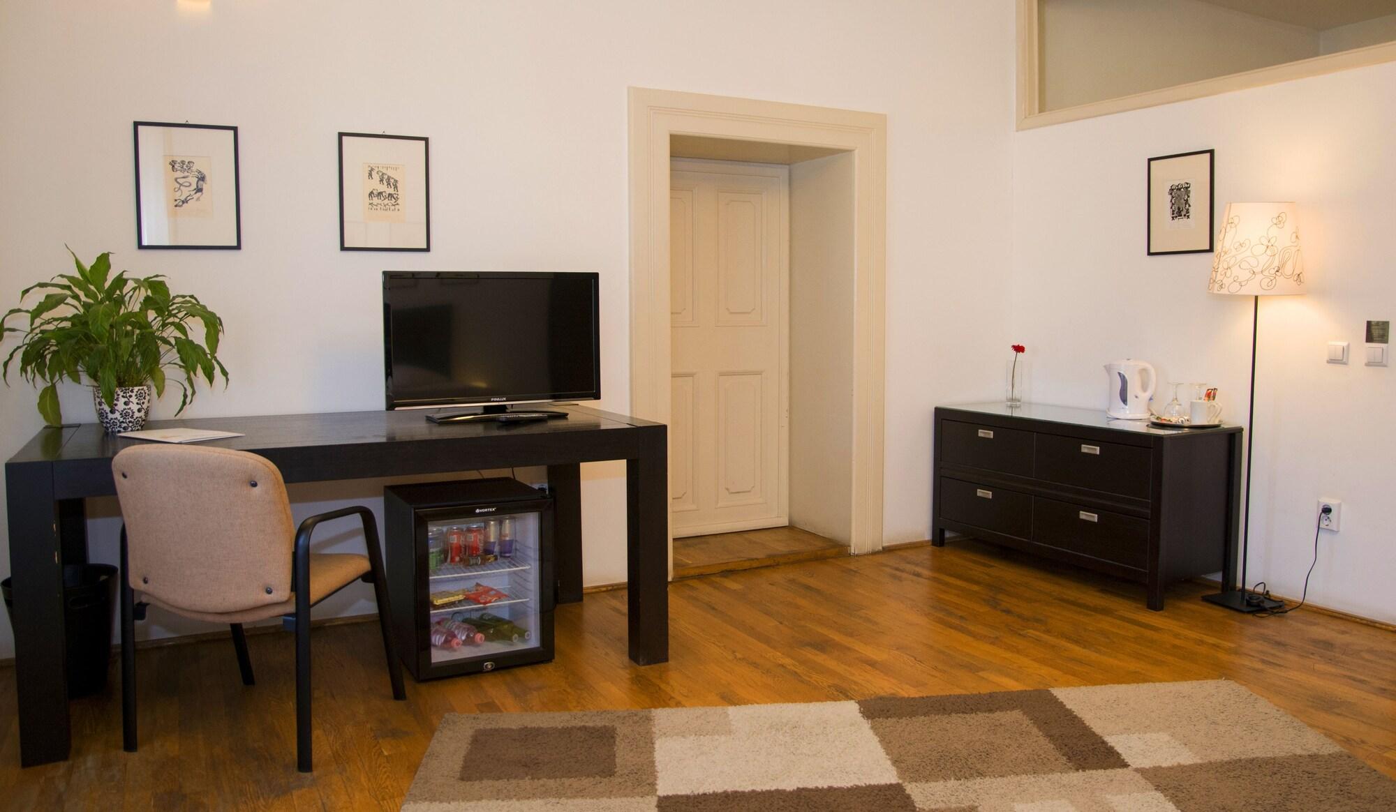 Hotel Casa Luxemburg- Newly Renovated Сибиу Екстериор снимка