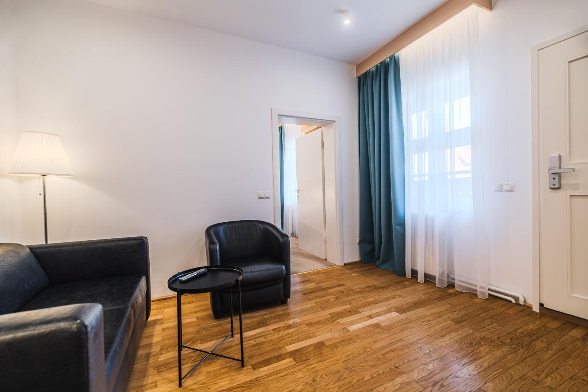 Hotel Casa Luxemburg- Newly Renovated Сибиу Екстериор снимка