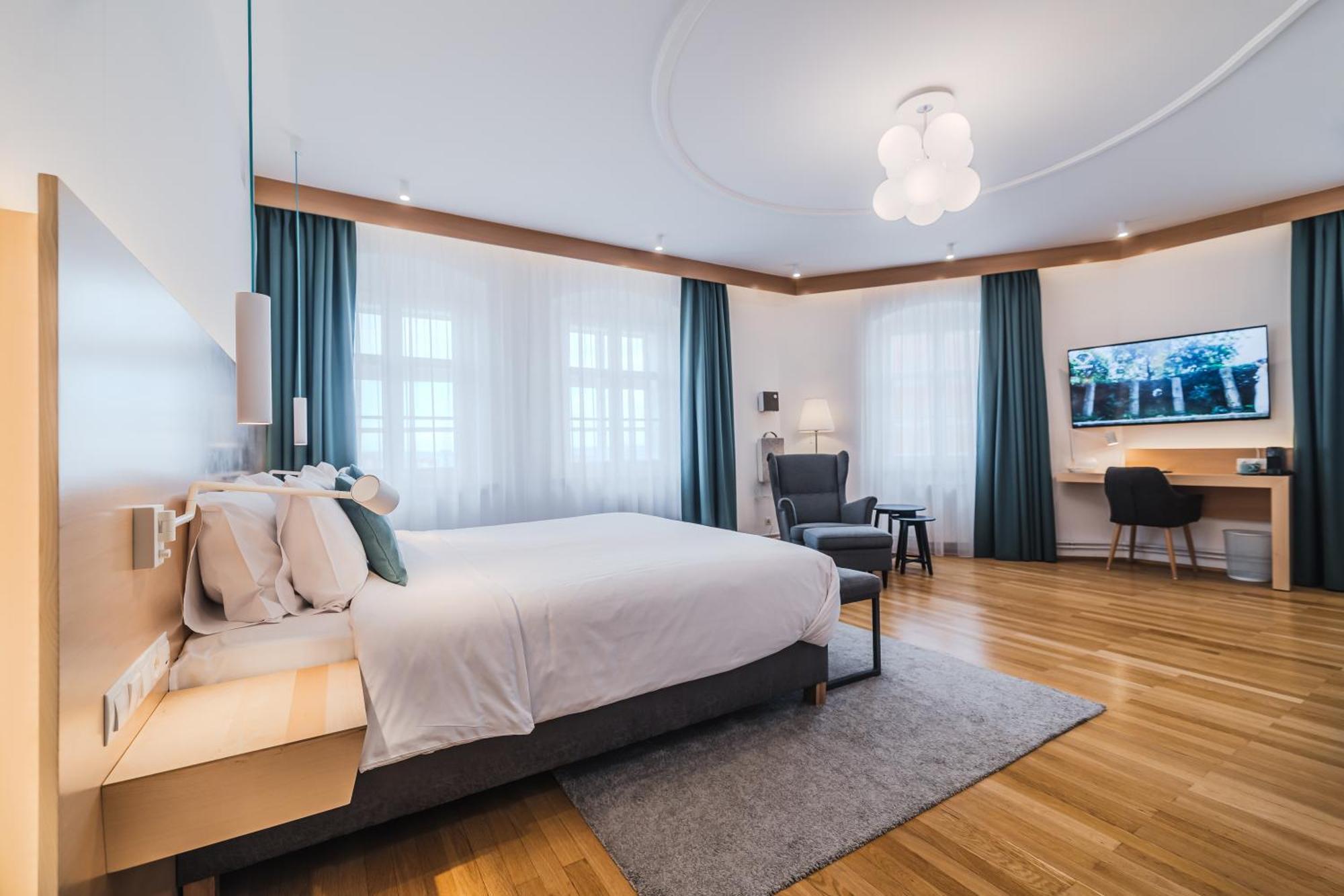 Hotel Casa Luxemburg- Newly Renovated Сибиу Екстериор снимка